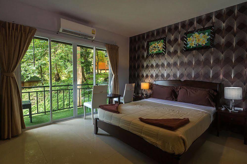 Phi Phi Mountain View Resort Exterior foto